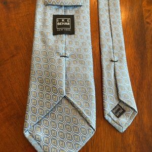 Ike Behar tie in light blue with orange accents